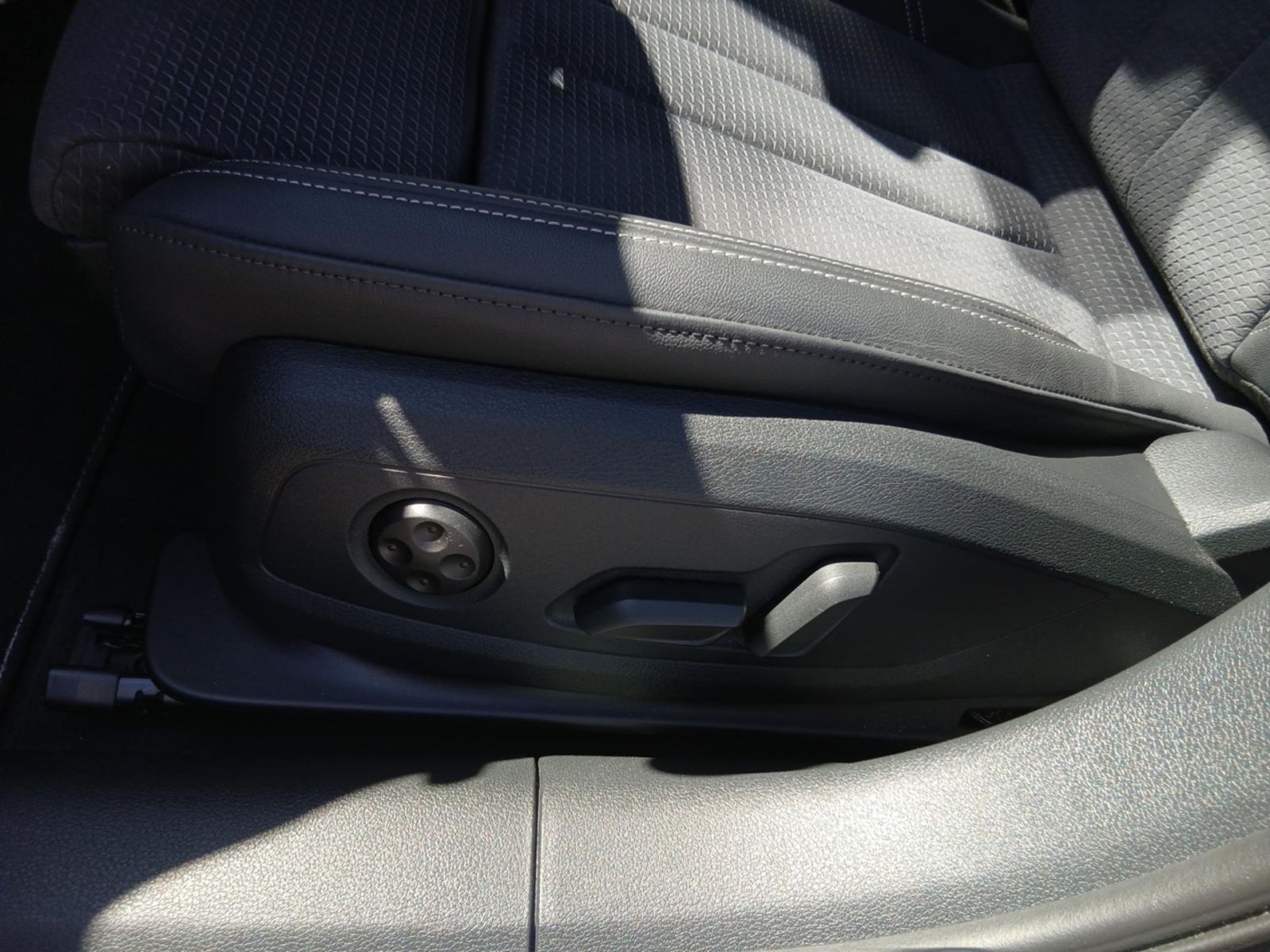 Audi S4 - Bild 14