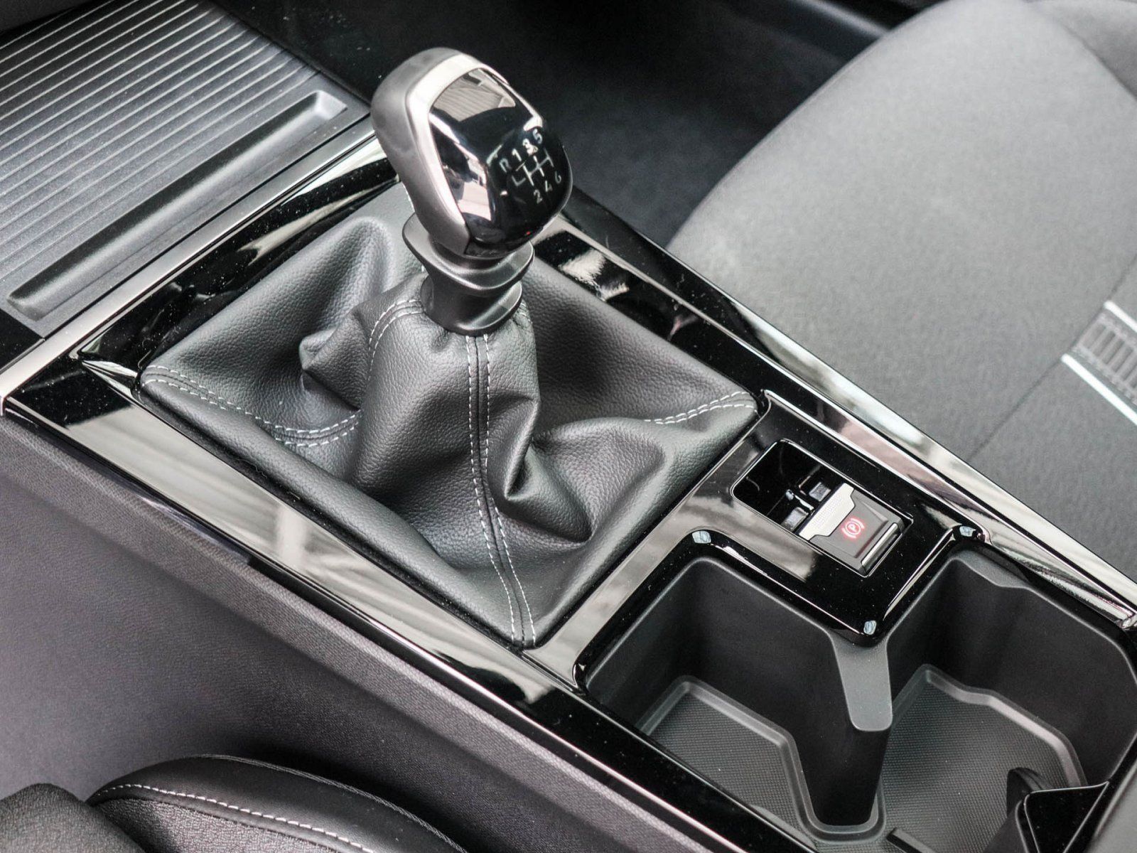 Opel Astra - Bild 9