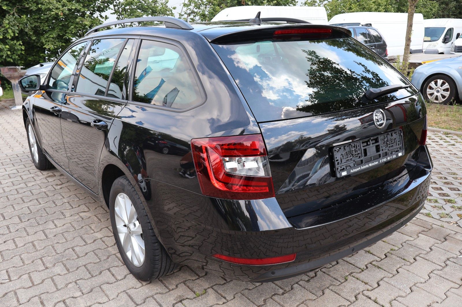 Fahrzeugabbildung SKODA Octavia Combi Style