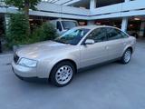 Audi A6 2.4 Top Zustand tel.01708044052 Tüv 9.27 Klim - Audi A6 aus 2000: 4.2