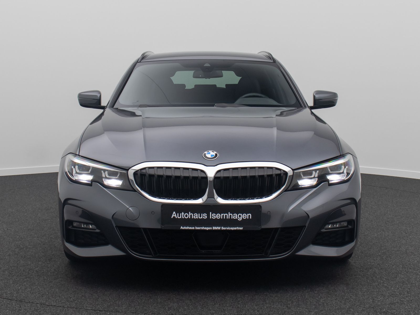 Fahrzeugabbildung BMW 318d M Sport Navi LED AHK DAB FernlichtAss