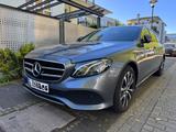 Mercedes-Benz E 300 de T Autom. -