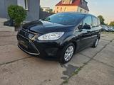 Ford Grand C-Max Grand C-MAX Ambiente - Ford Grand C-Max: Ambiente