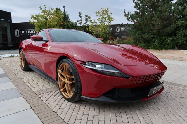 FERRARI Roma