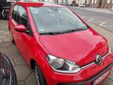 Volkswagen up! 4-tür. Schnäppchen nur 9600km! Extras - : Schnäppchen