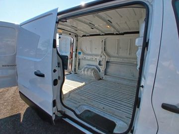 Renault Trafic - 9