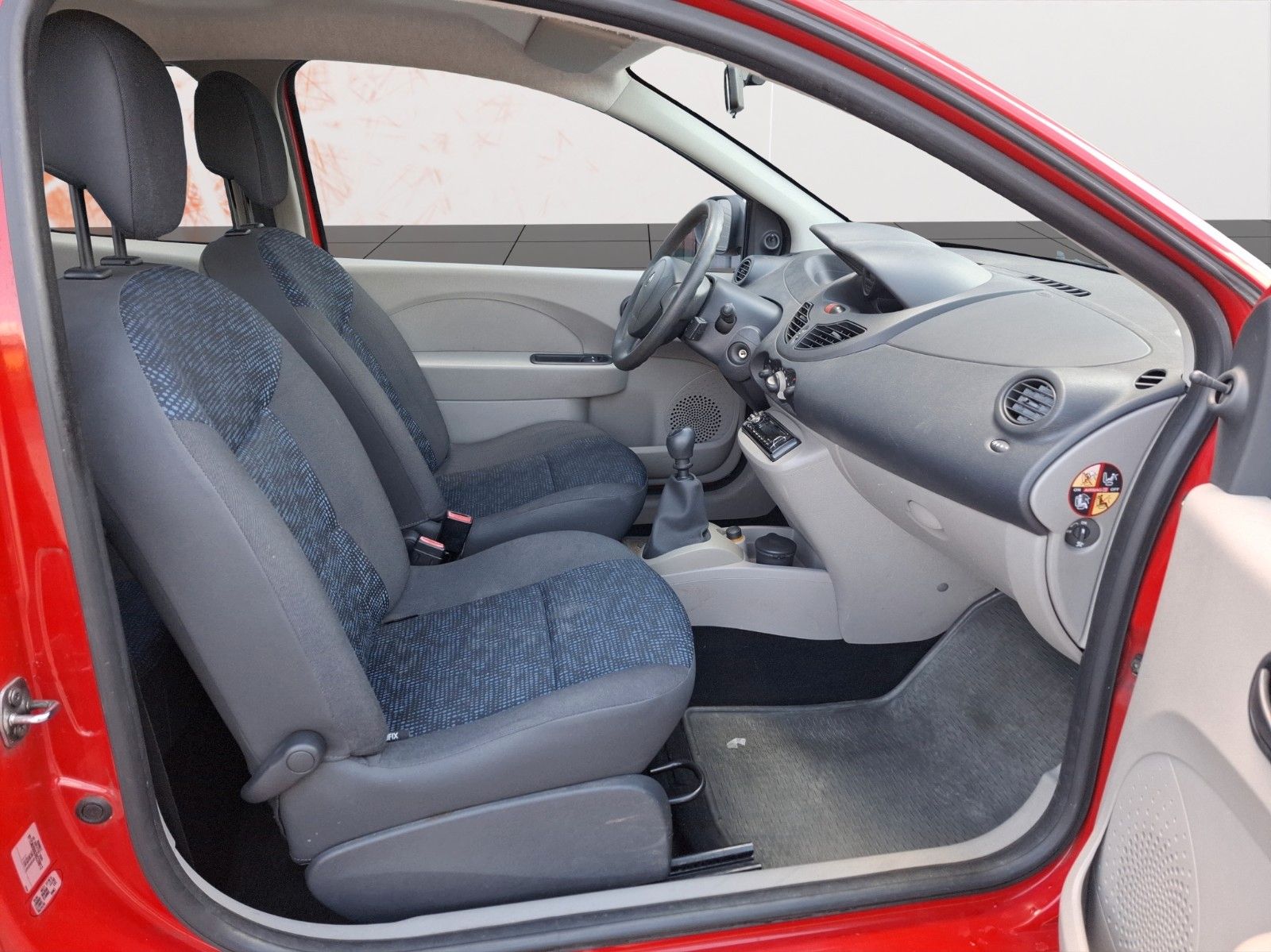 Fahrzeugabbildung Renault Twingo Authentique ! Klima ! TÜV NEU !