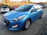 Hyundai i30 blue Trend/Kamera/Navi/1.Hand/LED/wenig km! - Hyundai i30 Gebrauchtwagen in Erfurt