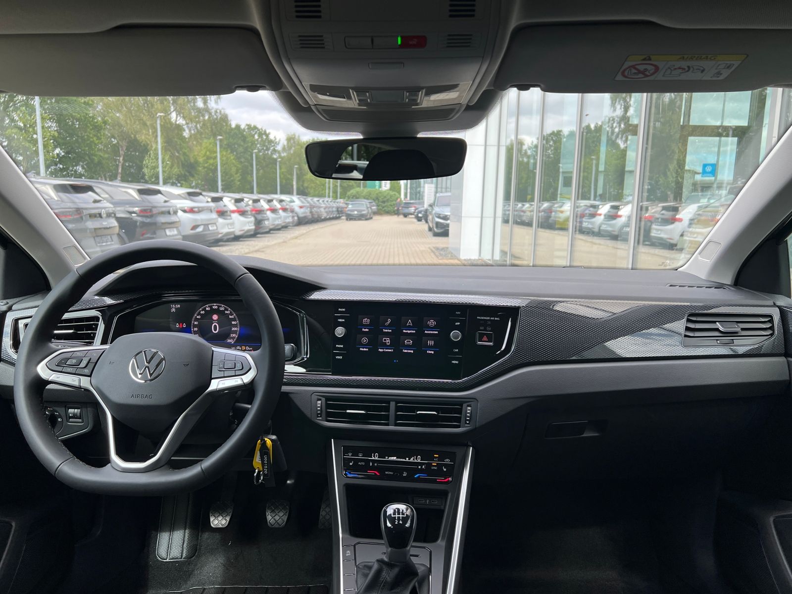 Fahrzeugabbildung Volkswagen Polo Life 1.0 TSI *LED, ACC, Ready2Discover, Kam