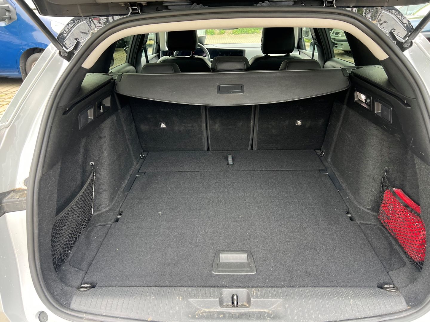 Fahrzeugabbildung Opel Astra L Sports Tourer Elegance AHK-abnehmbar LED