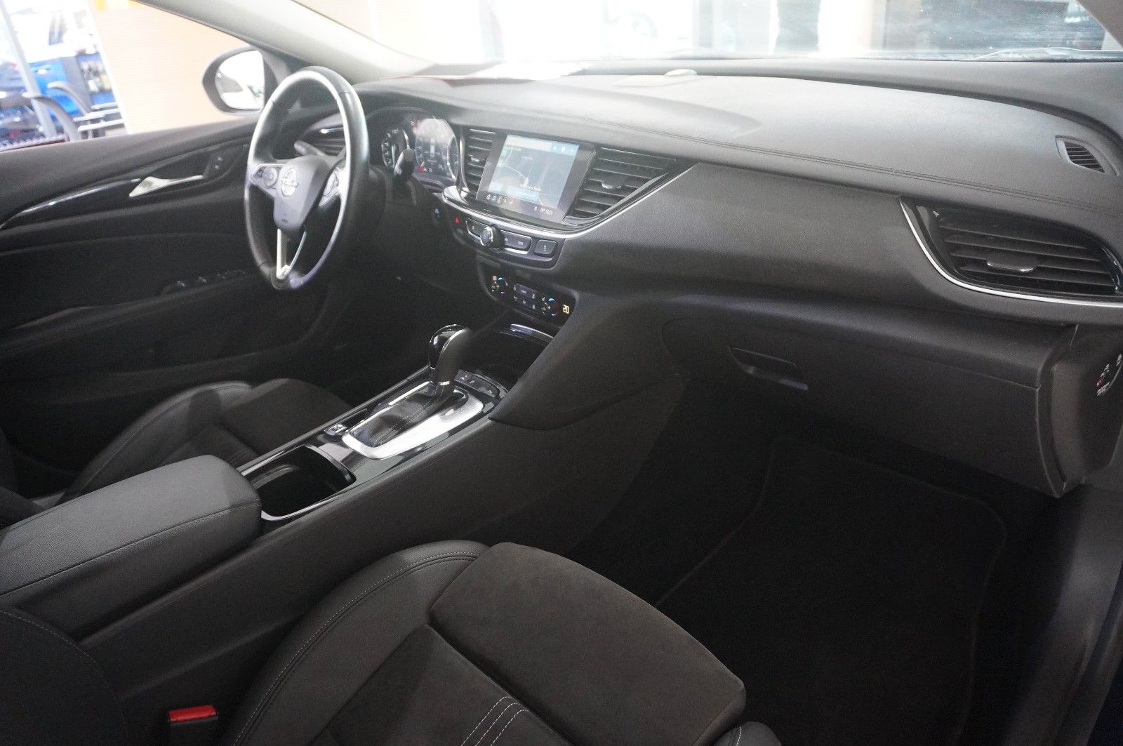 Fahrzeugabbildung Opel Insignia B GS 2.0D BUSINESS NAVI/BOSE/KAMERA/AHK