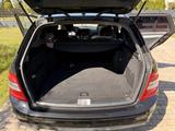 Mercedes-Benz C 250 CDI 4MATIC T AVANTGARDE Autom.  AMG- Line - Mercedes-Benz C 250: Cdi AMG