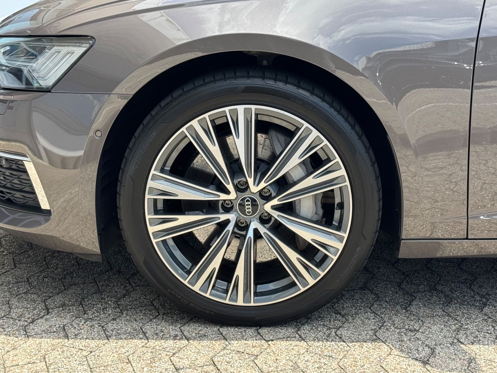 Fahrzeugabbildung Audi A6 50 TFSI e quattro design/LEDER/AHK/CARPLAY/1H
