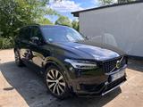Volvo XC90 +++VOLL Standhz Massage 7 Sitz HUD Pano AHK