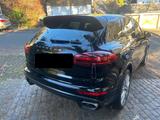 Porsche  Platinum Edition Diesel seriöser Vorbesitzer !! - Porsche Cayenne S-Platinum-Edition