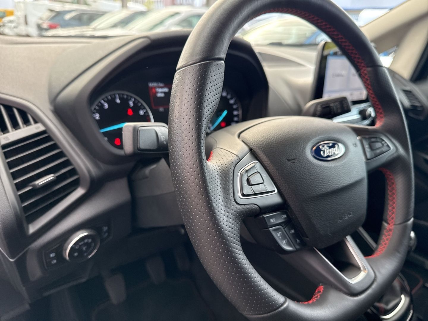 Fahrzeugabbildung Ford EcoSport ST-Line 1.0 EcoBoost EU6d DAB Android/C