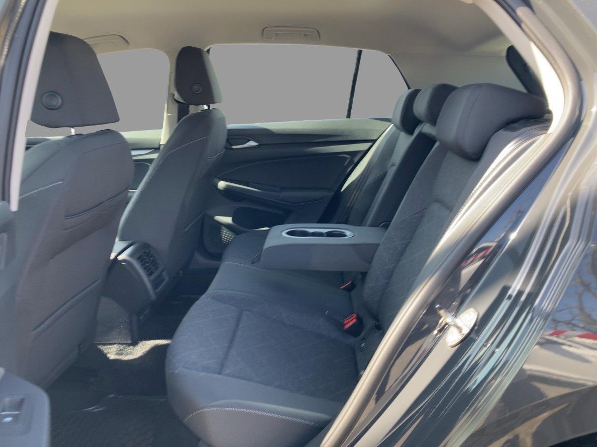 Volkswagen Golf - Bild 8