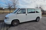 Volkswagen T4 Multivan (als WoMo zugelassen) - weiße Volkswagen T4 Multivan
