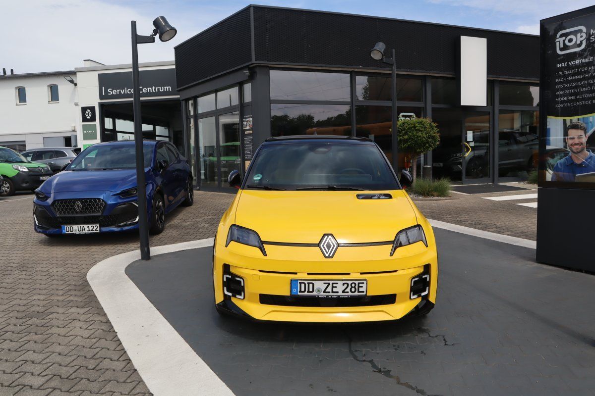 Renault R 5 150 Comfort Range Iconic Five SHZ+LKHZ+FÖRDE imagem 2