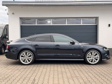 Audi A7 - 7