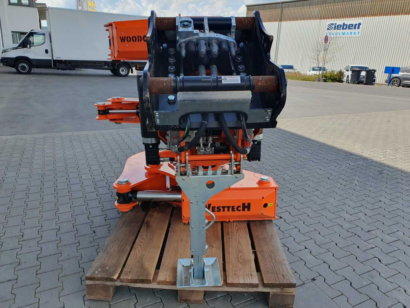 Fahrzeugabbildung Andere Westtech Woodcracker C450 Sammler Tiltator DEMO