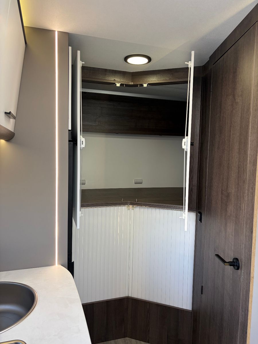 Fahrzeugabbildung Benimar T481