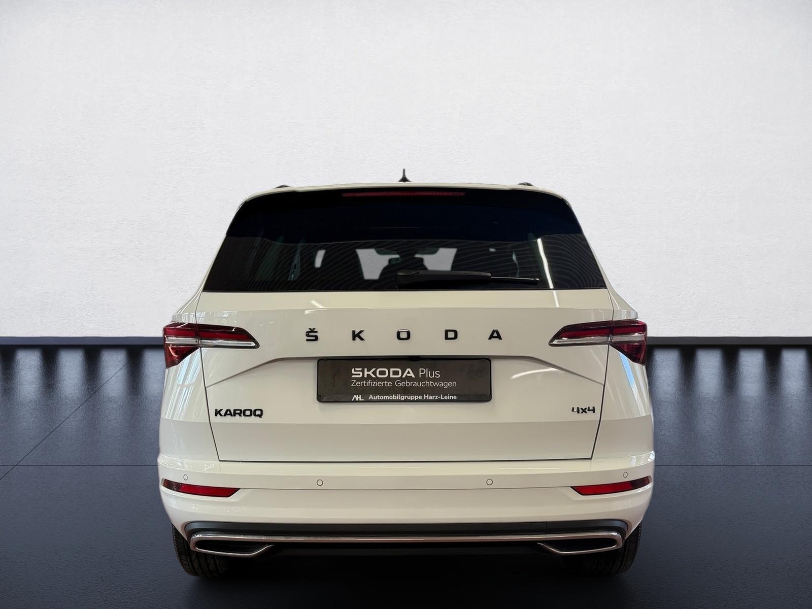 Skoda Karoq 2.0 TSI Sportline 4x4 DSG Matrix Navi ACC