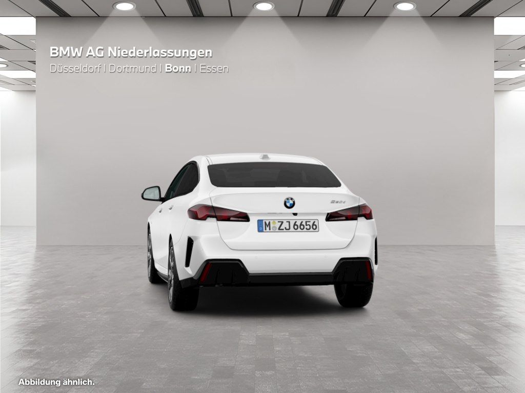 BMW 220 - Bild 10