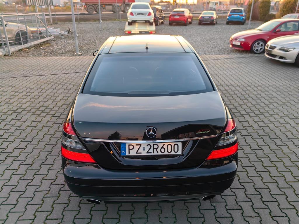 Mercedes-Benz S 600