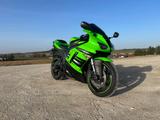 Kawasaki Ninja ZX6R - ZX600P - KAWASAKI 600