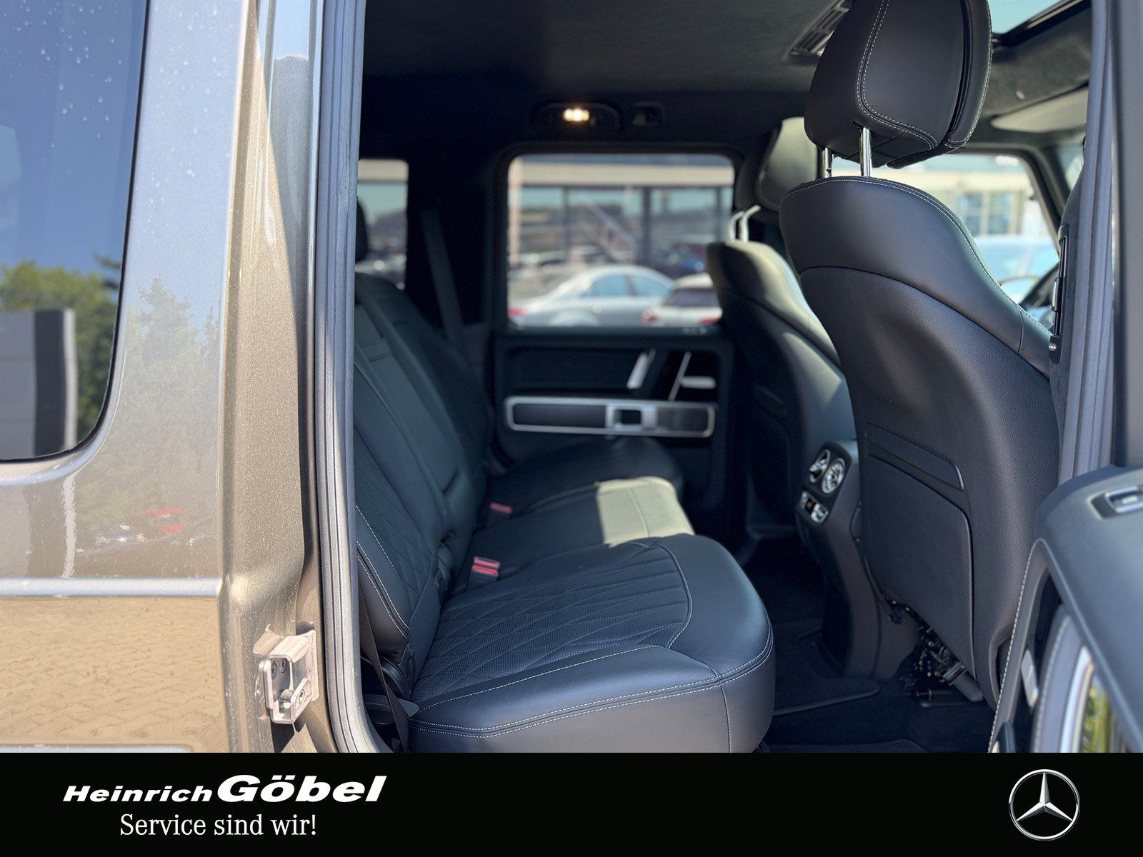 Fahrzeugabbildung Mercedes-Benz G 350 d AMG Line 1.Hand, Night-Paket