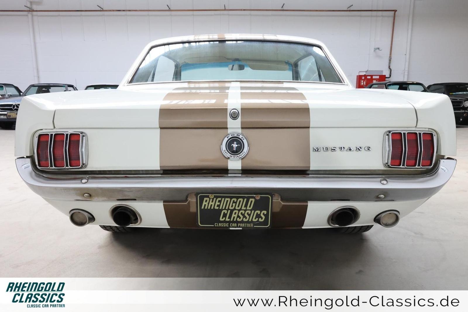 Ford Mustang V8 Coupé 5 Gang Tremec Schaltgetriebe