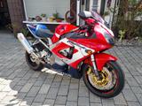 Honda CBR 900RR SC44 - Offers