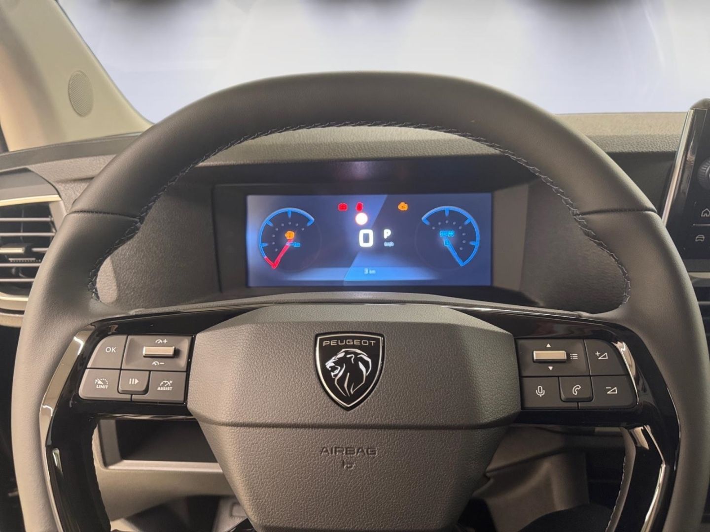 Peugeot Traveller - Bild 9