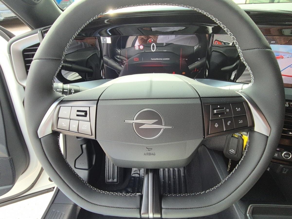 Opel Mokka GS 145PS Hybrid
