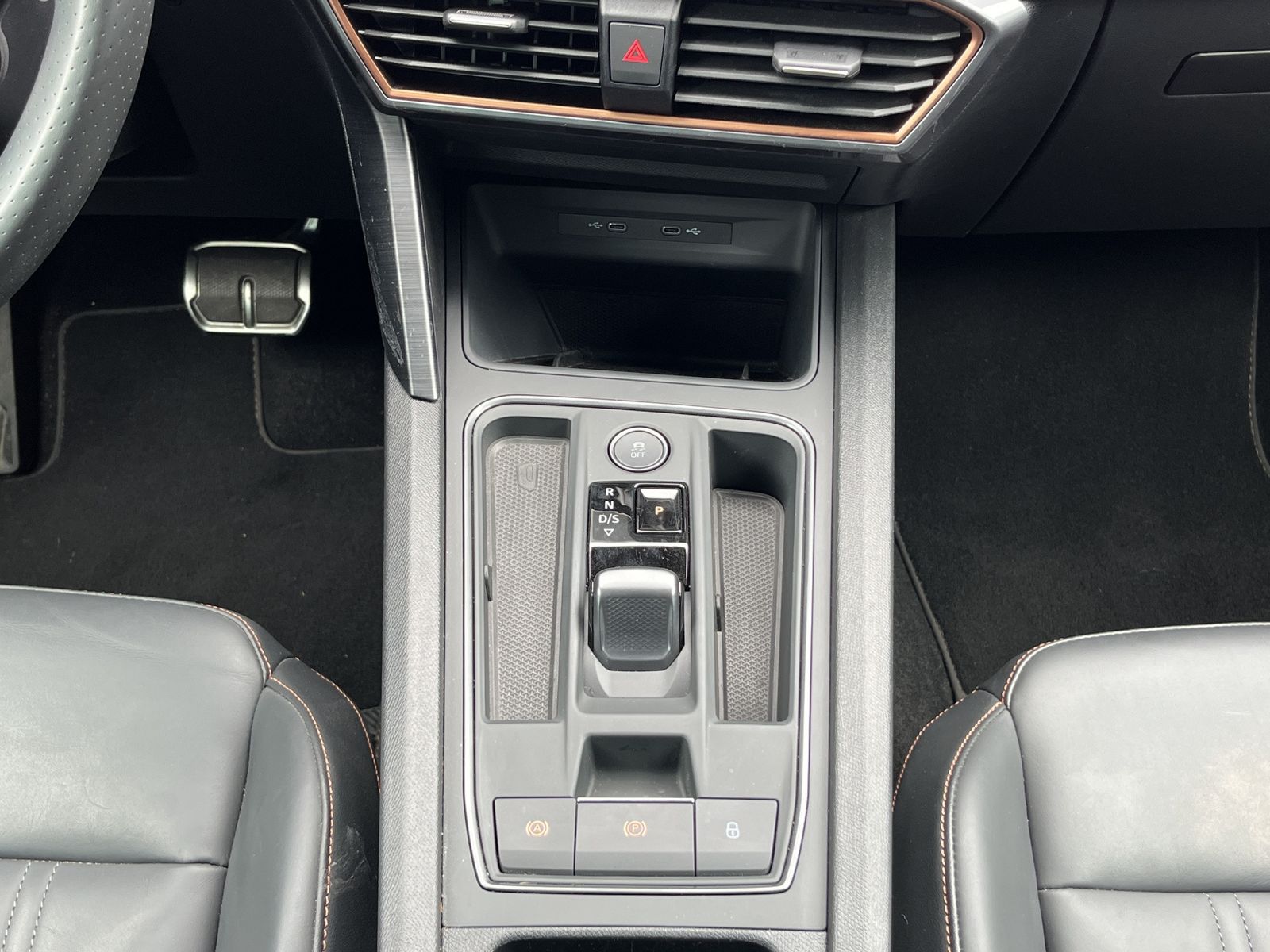 Fahrzeugabbildung CUPRA Formentor VZ5 4Drive*DSG*390PS*Navi *Kamera**