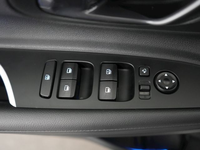 i20 FACELIFT T-GDi TREND DCT+NAVI+RÜCKFAHRKAMERA