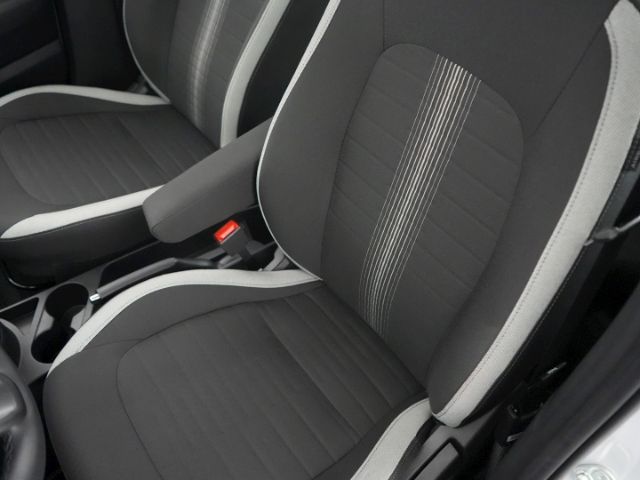 i10 FACELIFT TREND+NAVI+RÜCKFAHRKAMERA+SITZ-/LEN