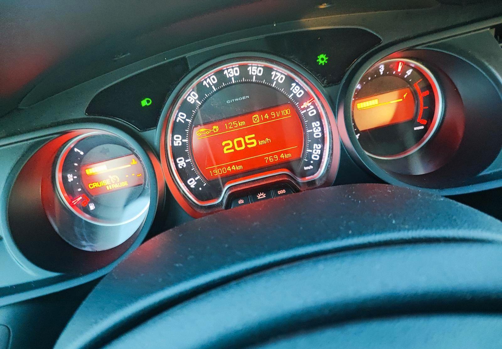 Volkswagen Golf, 2012