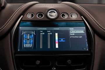 صورة مصغرة 22 لـ 2023 Aston Martin DBX