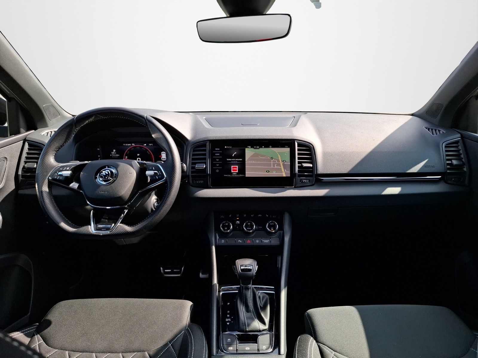 SKODA Karoq 1.5 TSI Sportline DSG / STHZG / NAVI / LED - Image 10