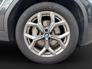 BMW X4 - 11