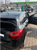 Mercedes-Benz A 180 -Accident free late December 2016 model - Mercedes-Benz A 180 Gebrauchtwagen in Berlin