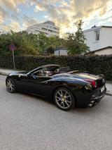 Ferrari California 30 4.3 V8 4-Sitzer -Ferrari Power 15 - Ferrari: P4