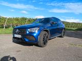 Mercedes-Benz GLC 300 e 4MATIC Autom. - Luftfederung - Mercedes-Benz GLC 300 in Freiburg