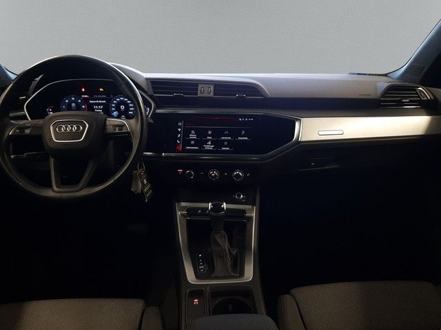 Fahrzeugabbildung Audi Q3 quattro 35TDI S-tronic Sportsitze SitzHz