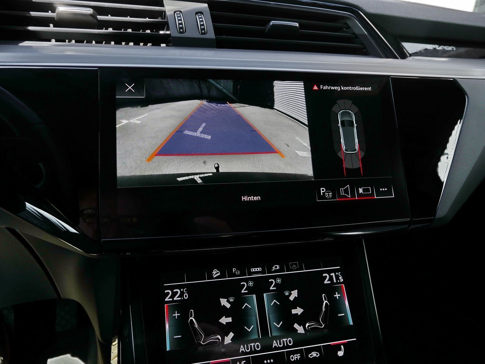 Audi e-tron - Bild 16