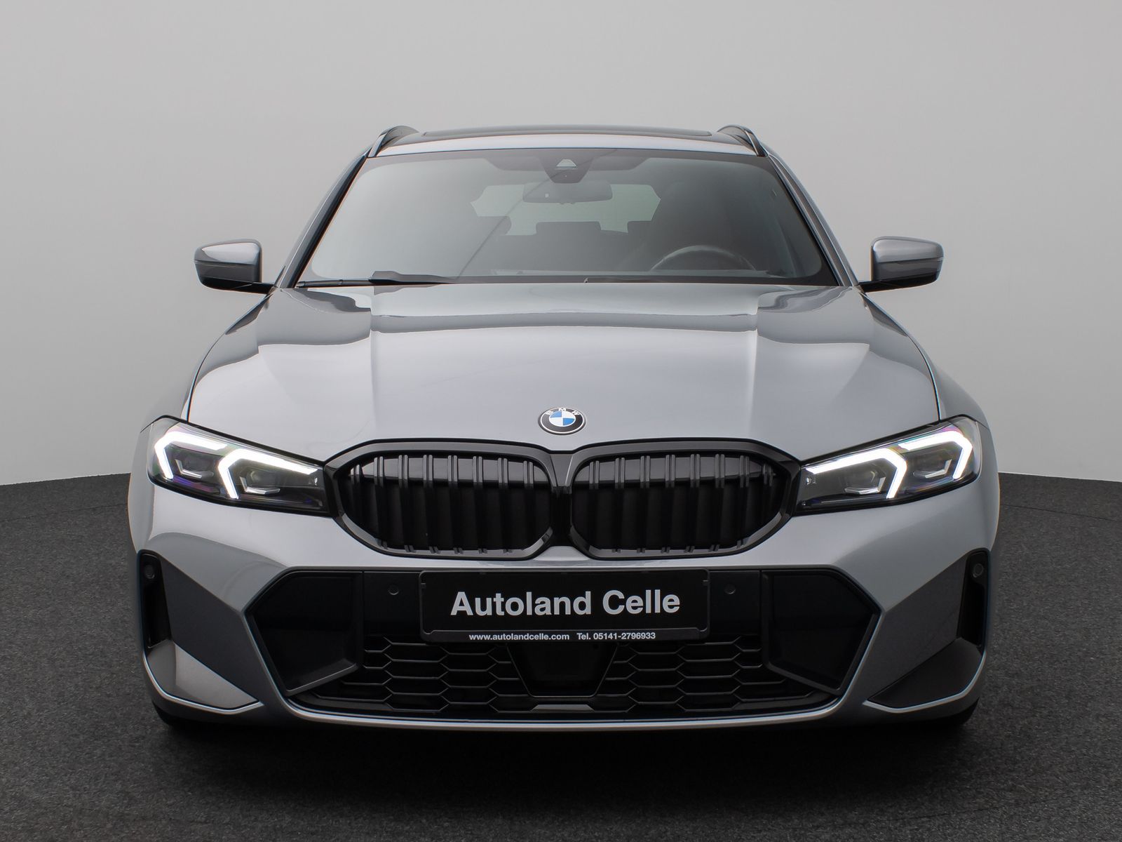 Fahrzeugabbildung BMW 330d M Sport Pro Panorama Kamera DAB H/K HUD