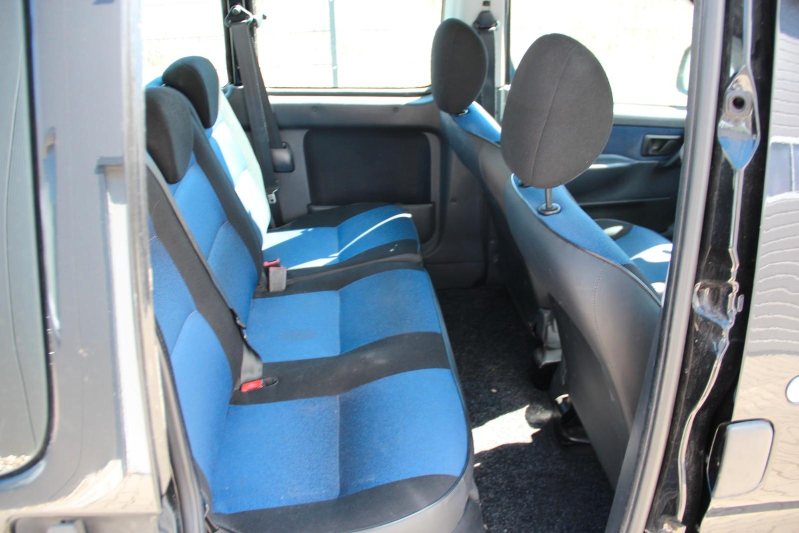 Peugeot Partner Premium Kombi