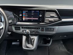 Fahrzeugabbildung Volkswagen T6.1 Multivan 2.0TDI DSG AHK*NAVI*LED*KAMERA*3xK